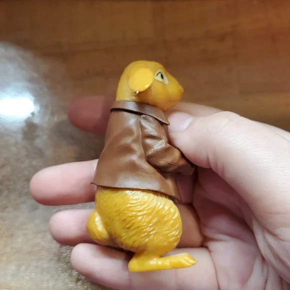 Peter Rabbit Benjamin Bunny Figure - Picture 5 of 7